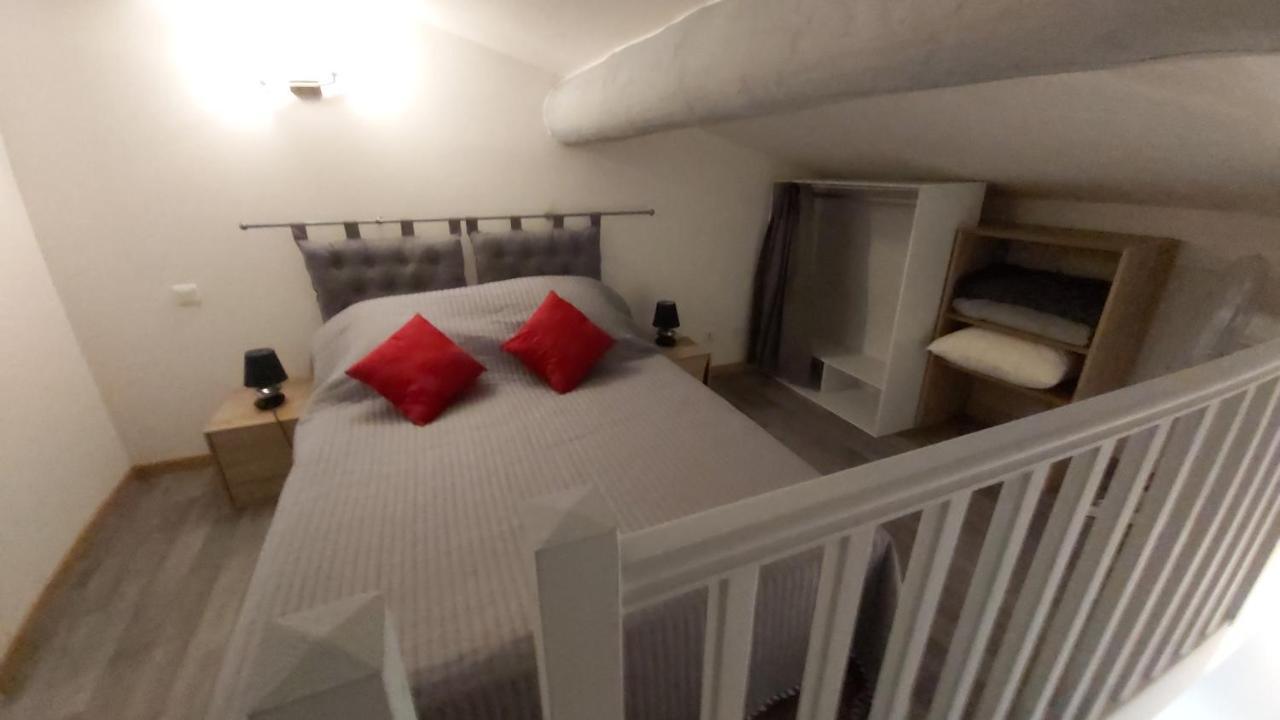 L'Appartement De L'Eglise Сент-Мари-де-ла-Мер Экстерьер фото